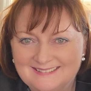 Meet your Posher, Pam